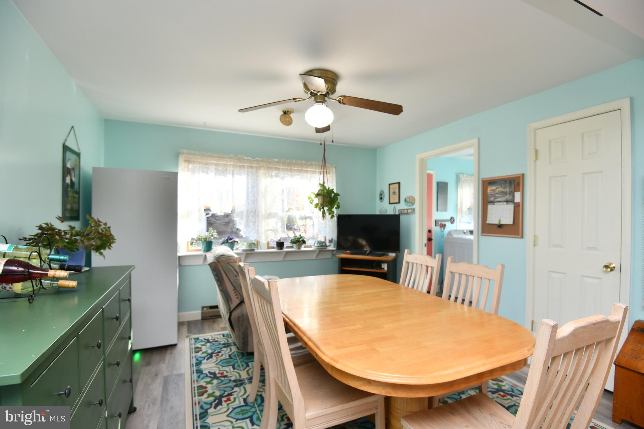 YORKSHIRE VILLAGE - Residential