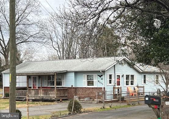 YORKSHIRE VILLAGE - Residential