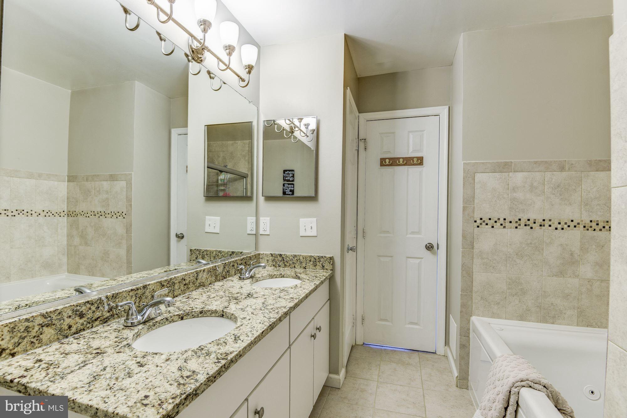 BRYARTON - Residential