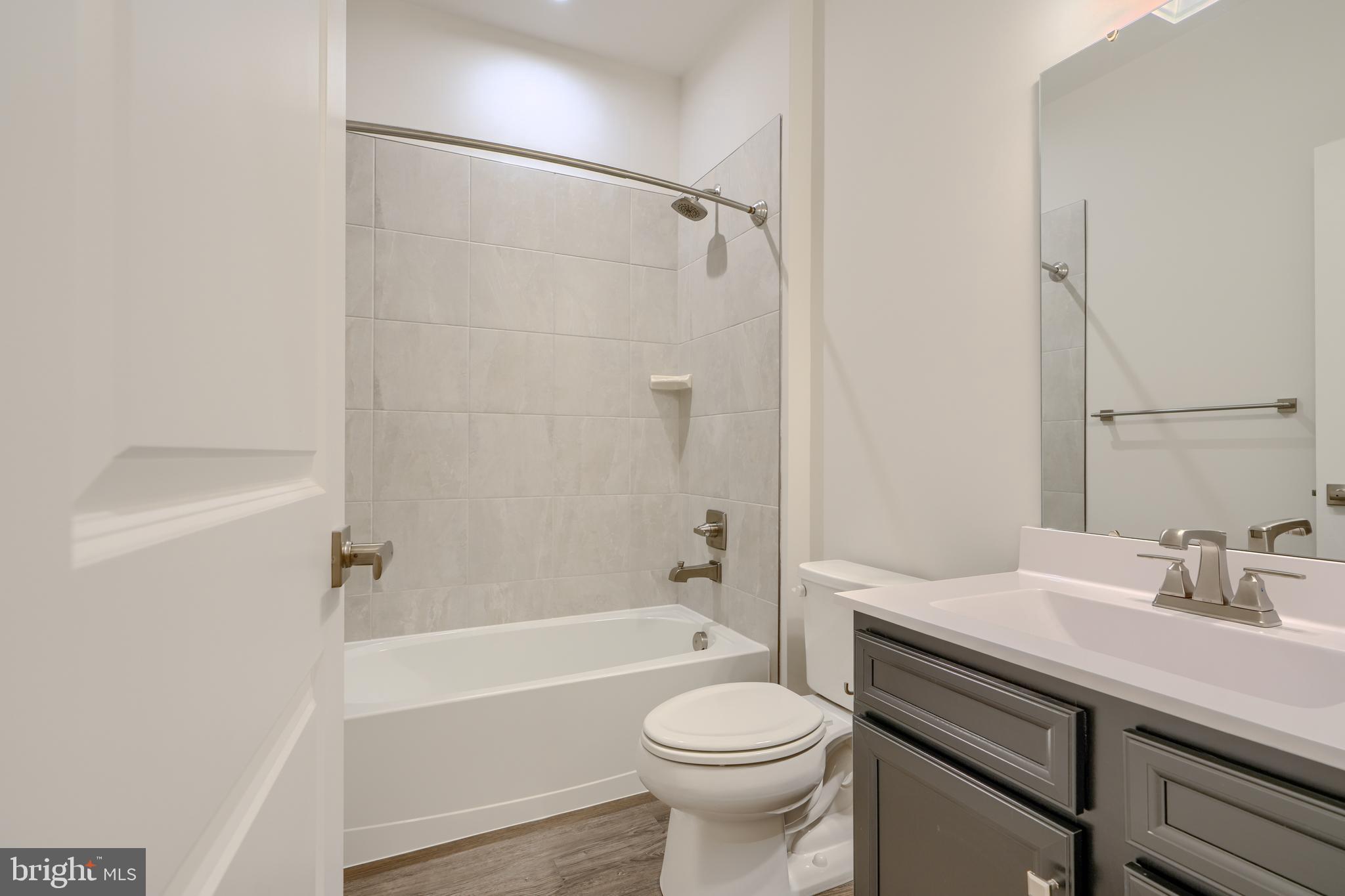 FOUNDRY STATION - Residential