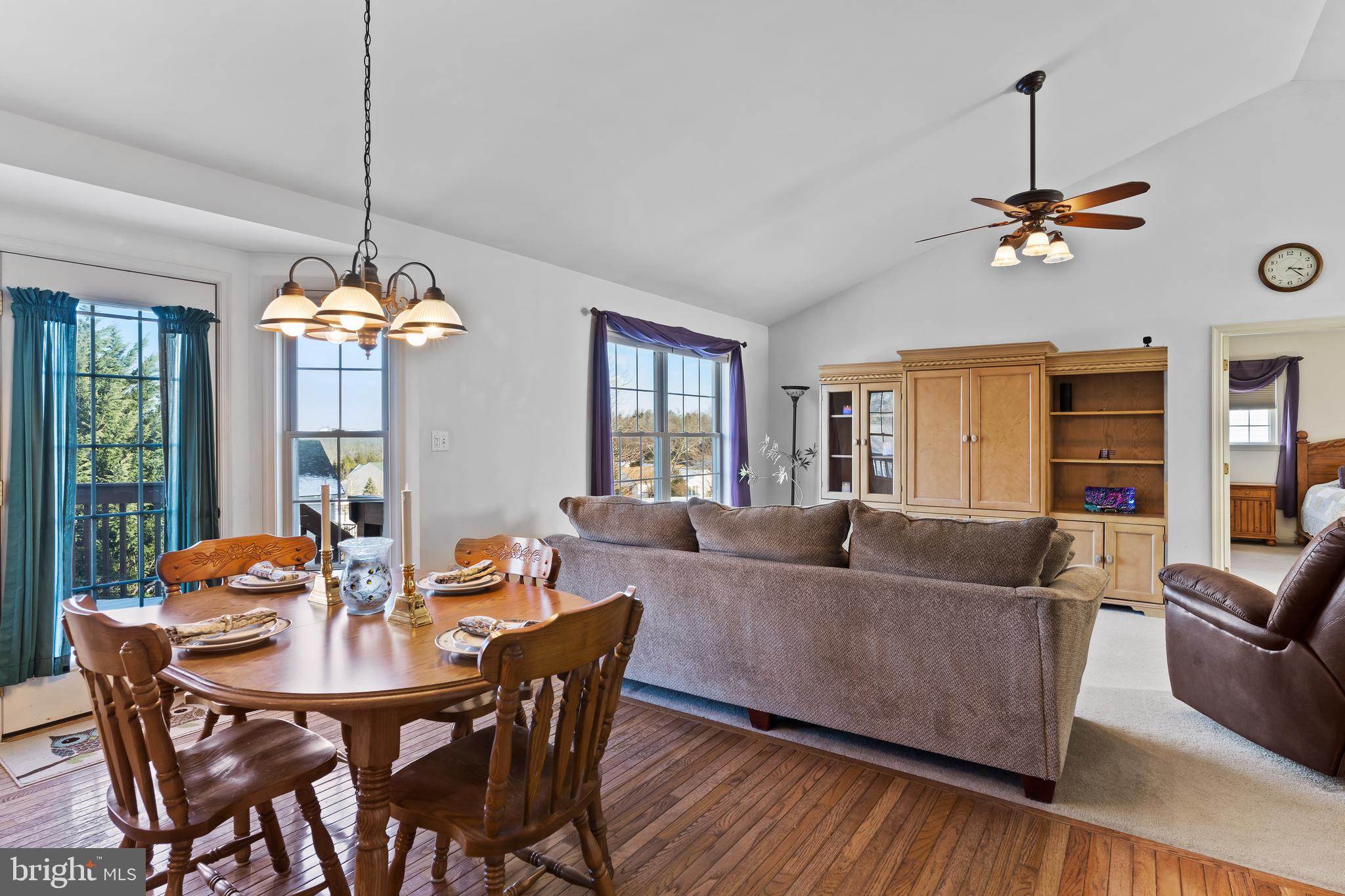 FAIRVIEW - Residential