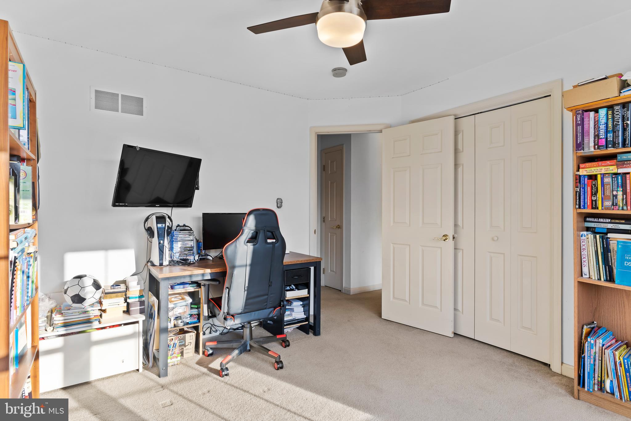 FAIRVIEW - Residential