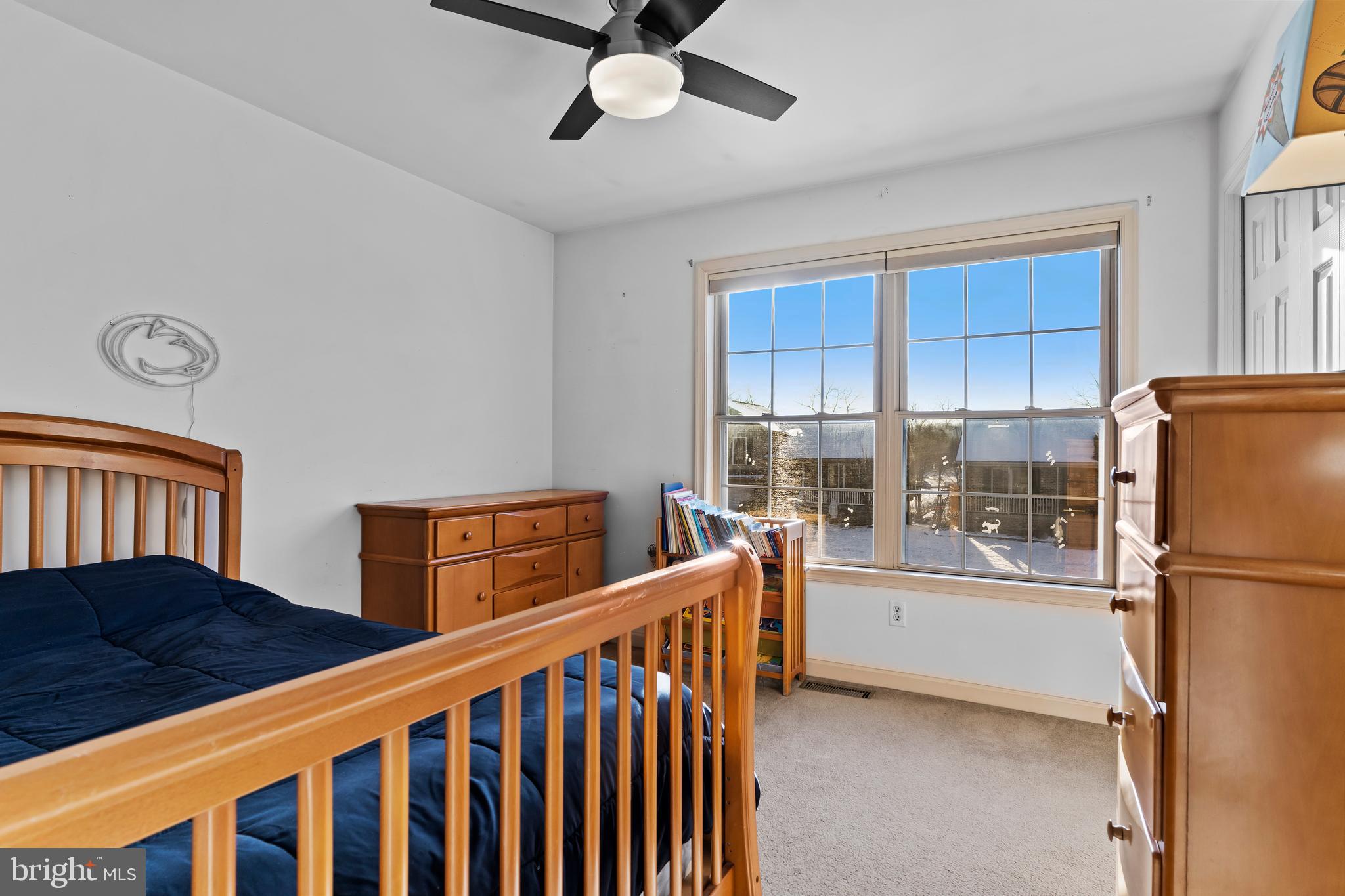 FAIRVIEW - Residential