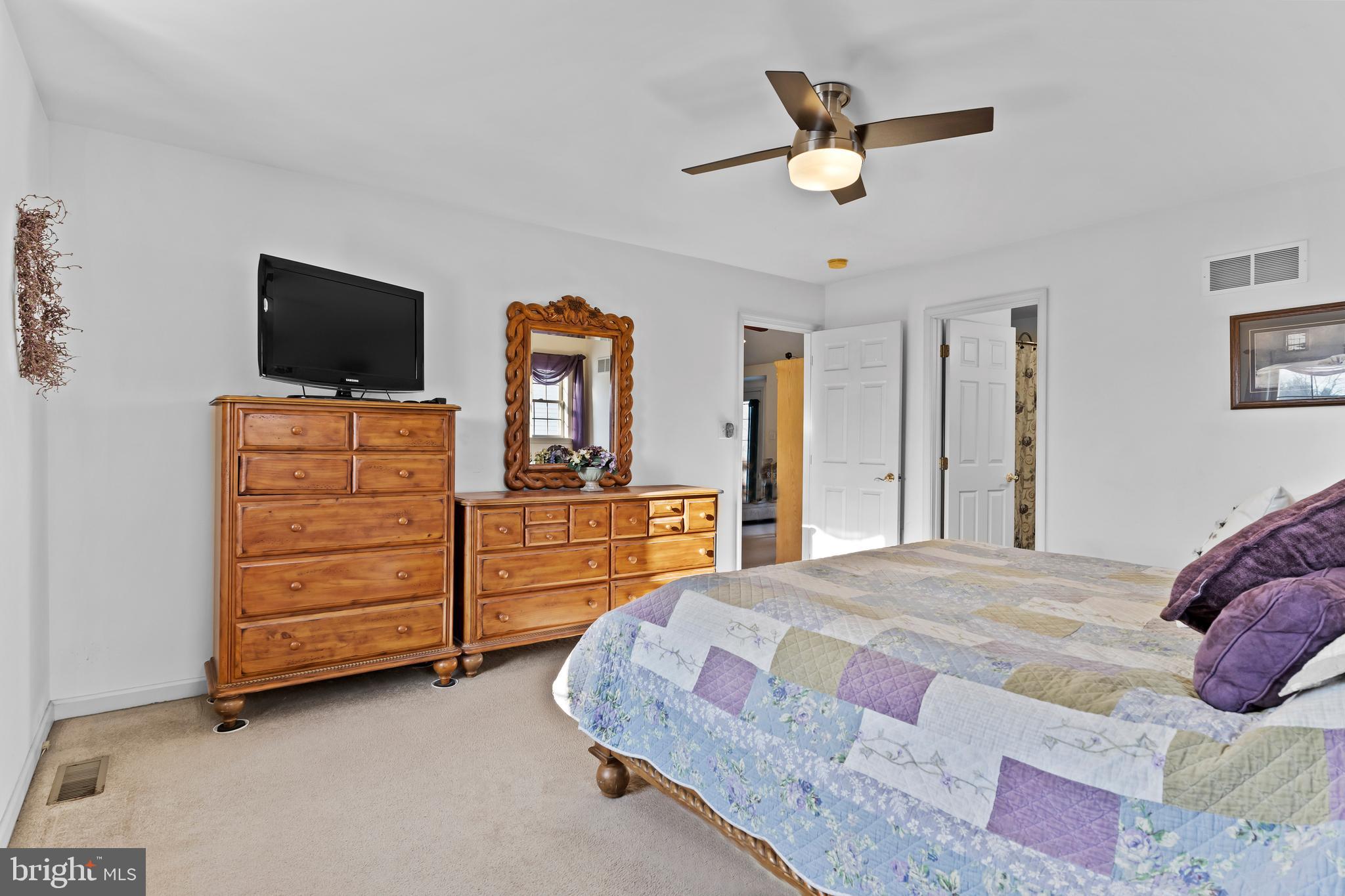 FAIRVIEW - Residential