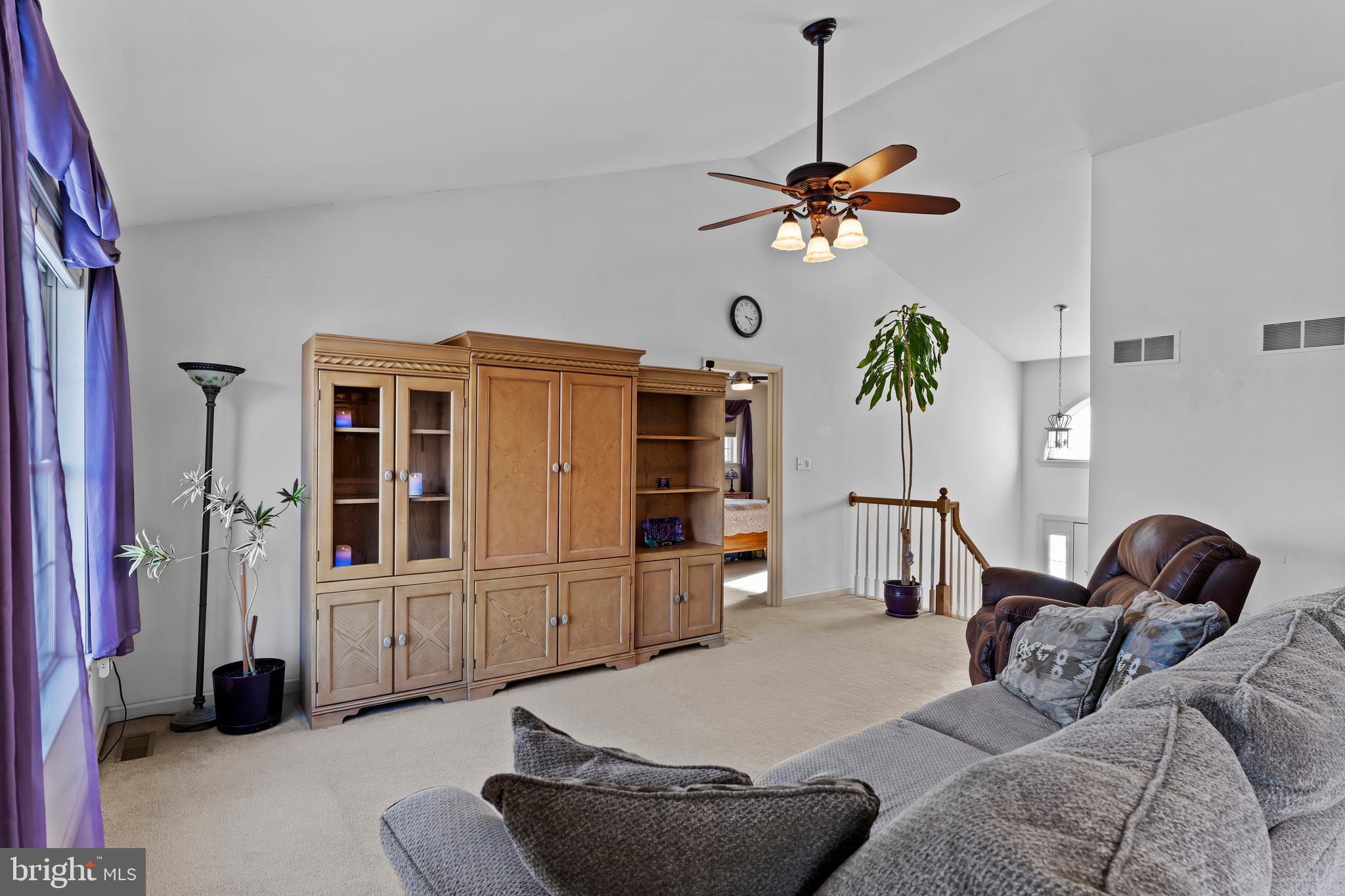 FAIRVIEW - Residential