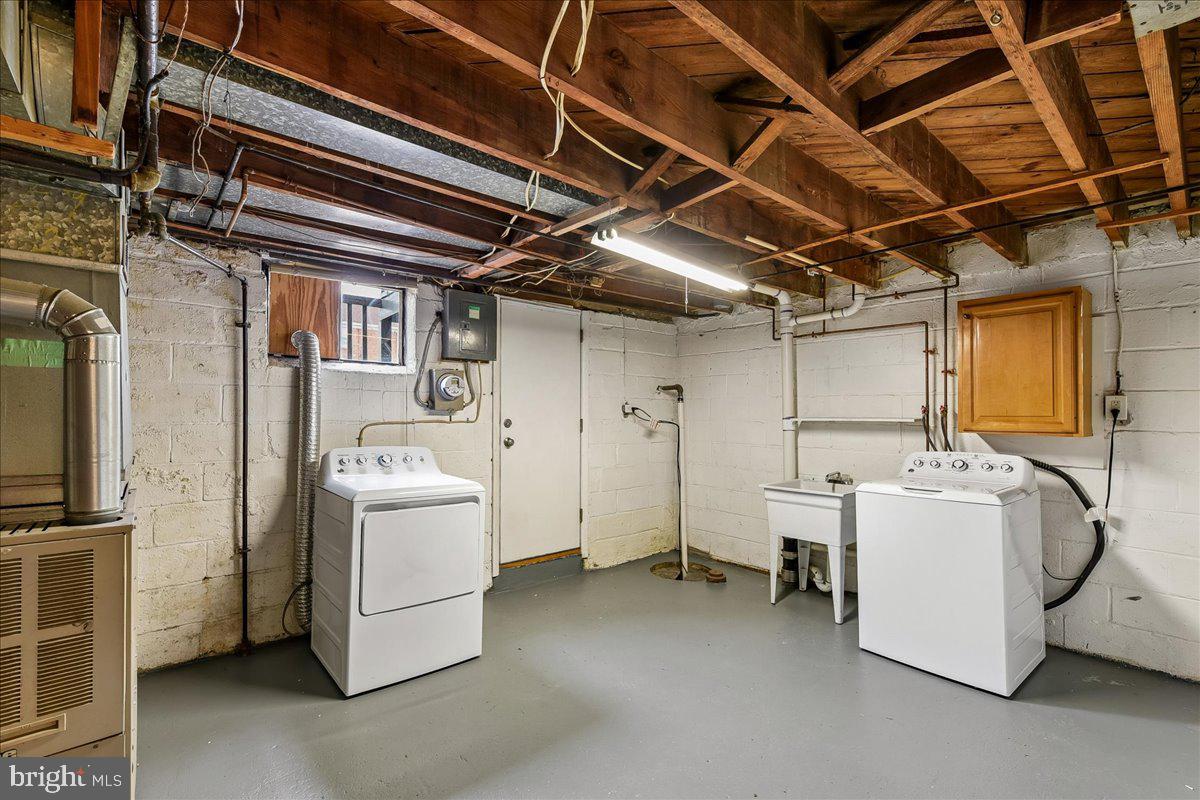 MIDDLESEX - Residential