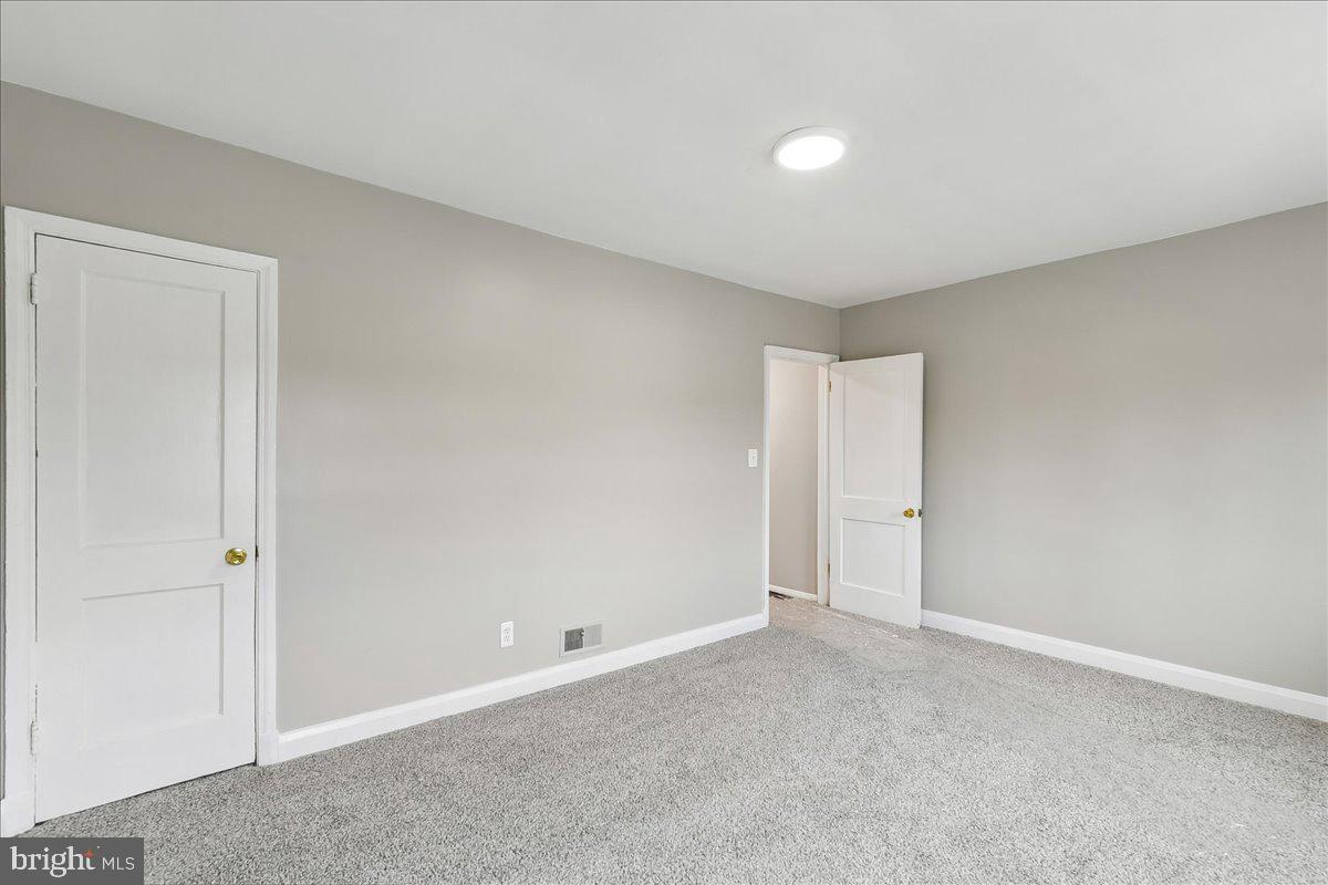 MIDDLESEX - Residential