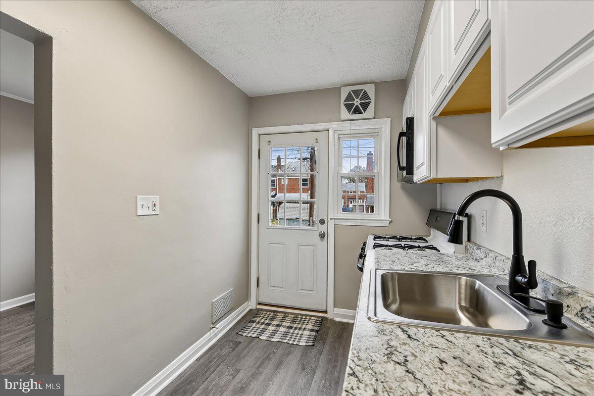 MIDDLESEX - Residential