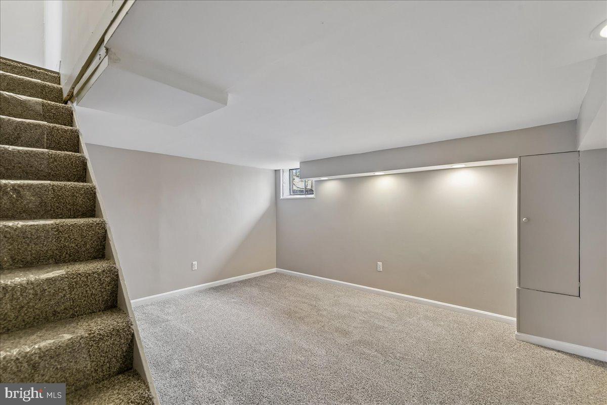 MIDDLESEX - Residential