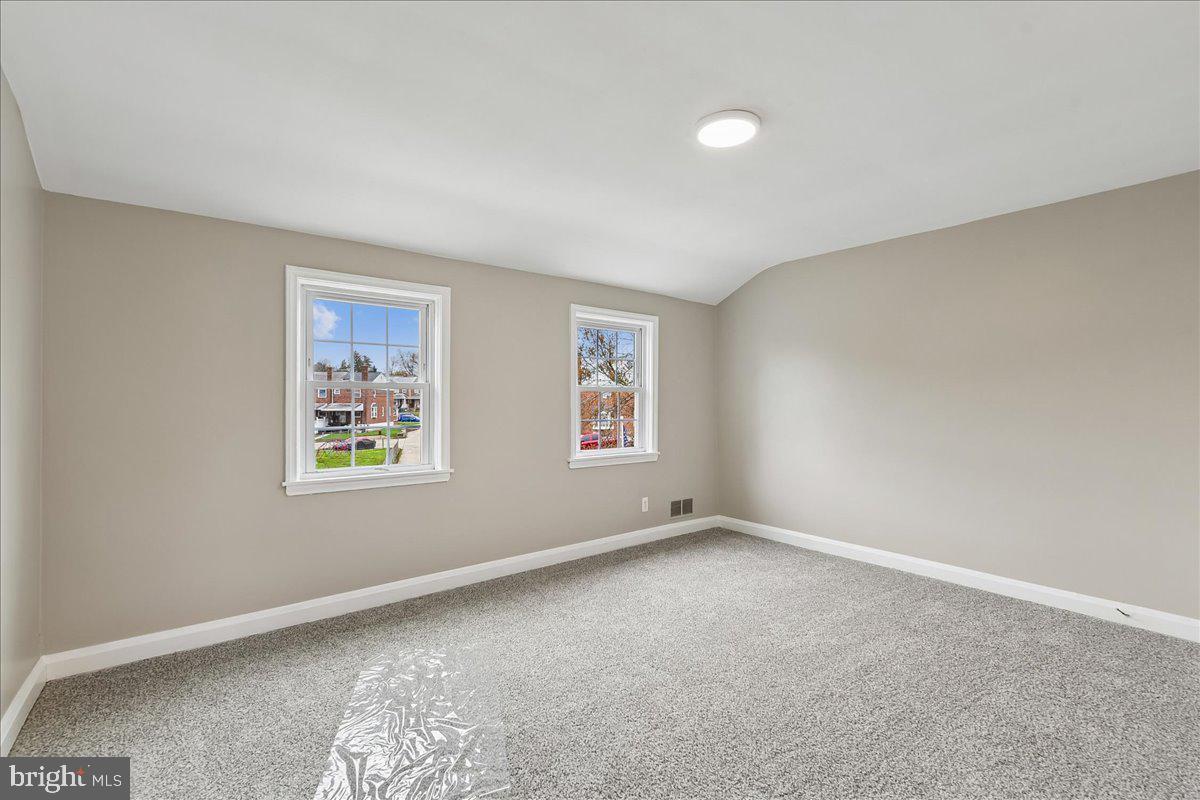 MIDDLESEX - Residential