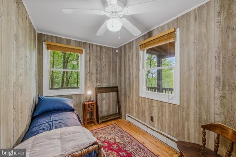 Tiny photo for 98 Ore Trail, BERKELEY SPRINGS, WV 25411 (MLS # WVMO2007630)