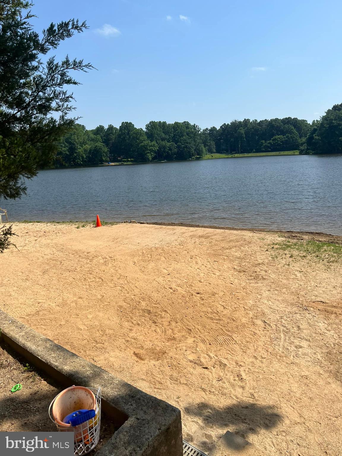 LAKE ARROWHEAD - Residential