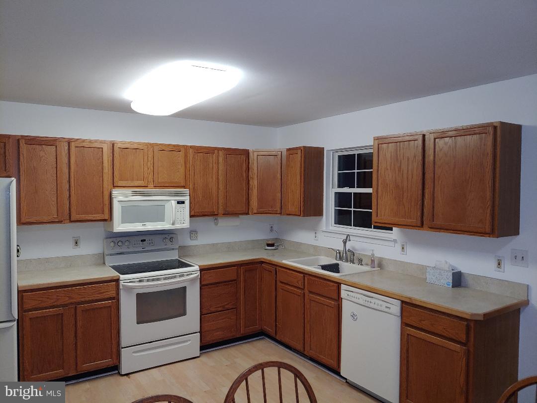 LAKE ARROWHEAD - Residential