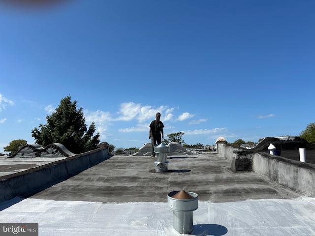 PHILADELPHIA (WEST) - Residential