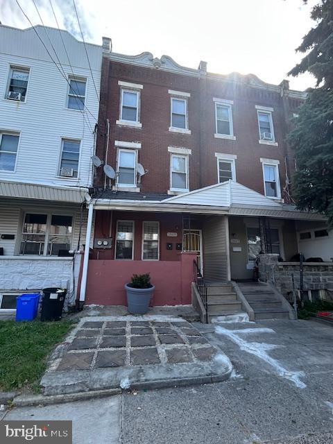 PHILADELPHIA (WEST) - Residential