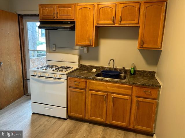 PHILADELPHIA (WEST) - Residential