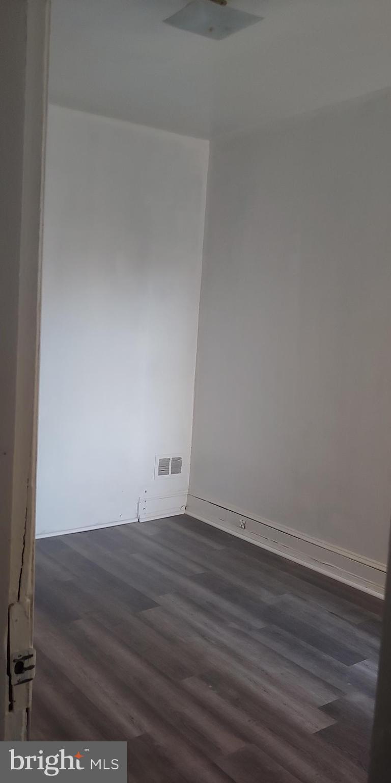 PHILADELPHIA (WEST) - Residential