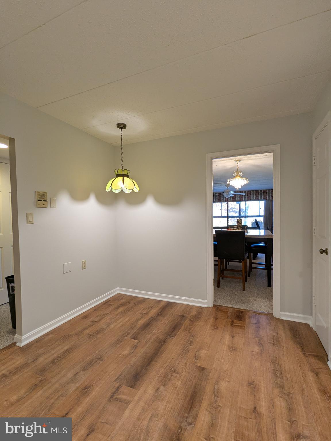 CANAL WOODS III - Residential