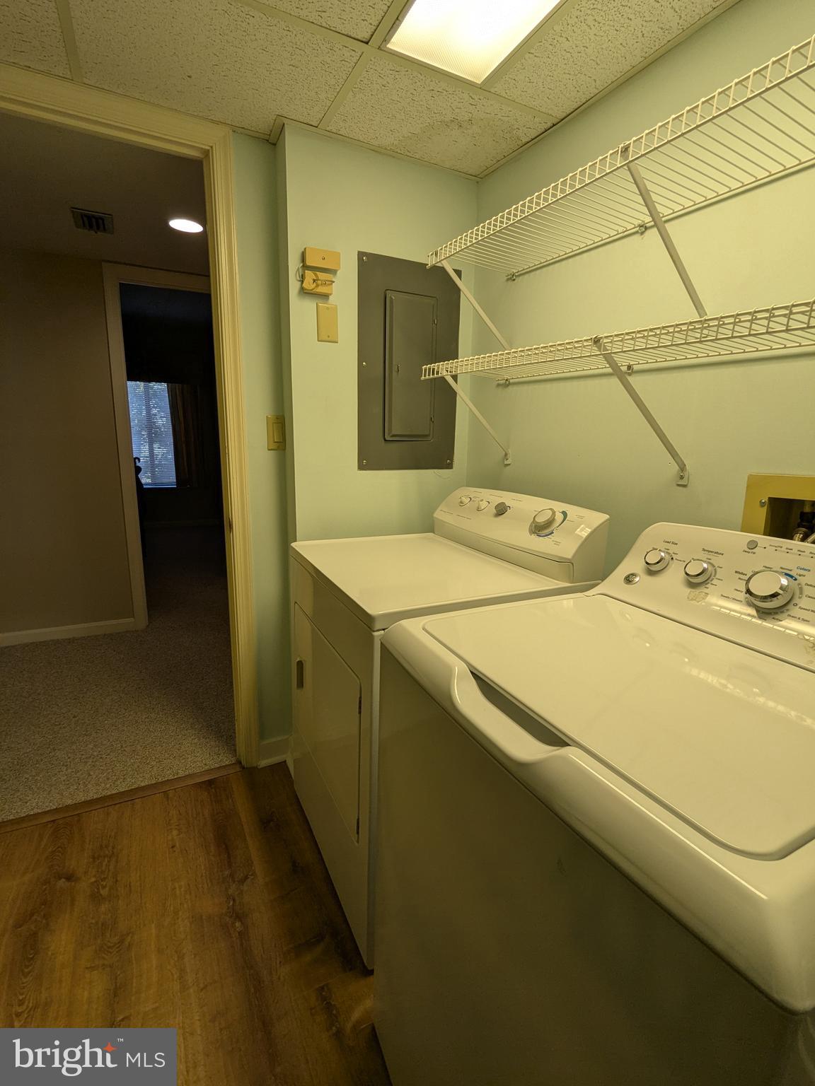 CANAL WOODS III - Residential