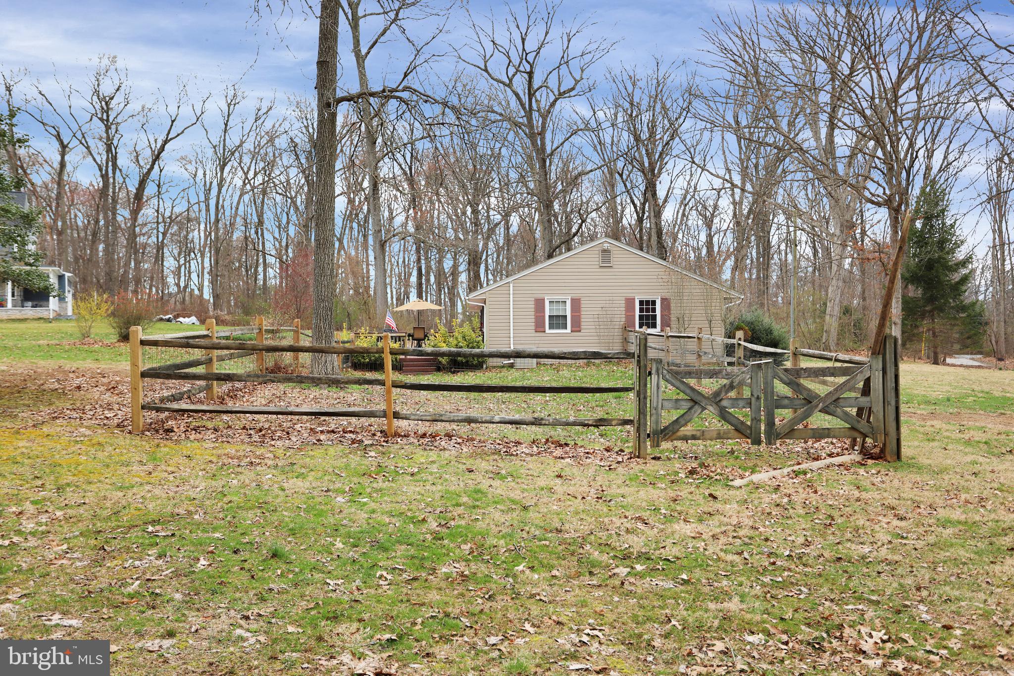 PARKTON - Residential Lease