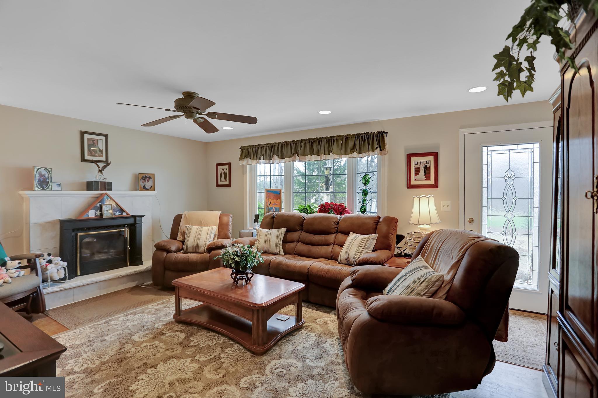 PARKTON - Residential Lease