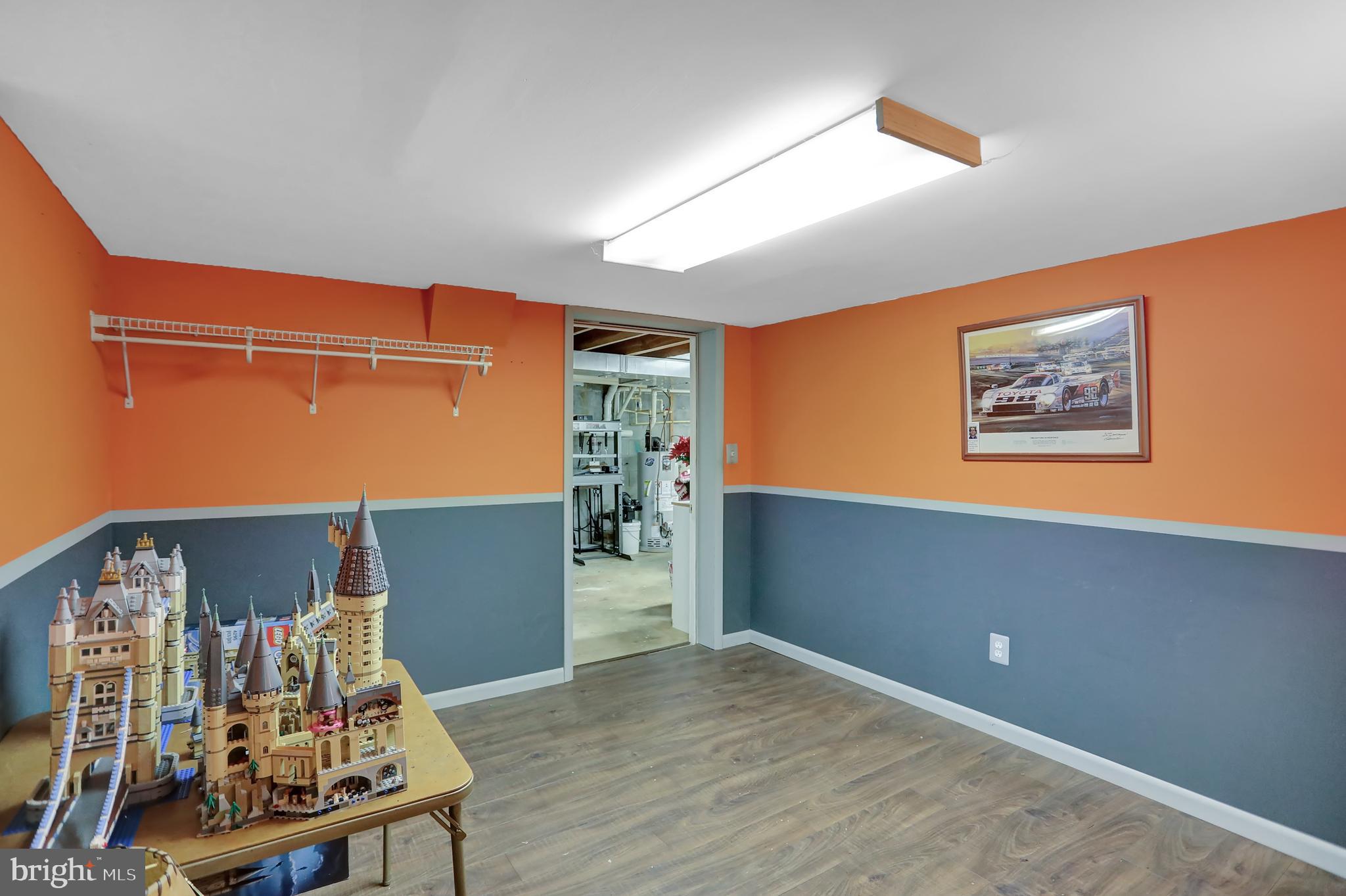 PARKTON - Residential Lease