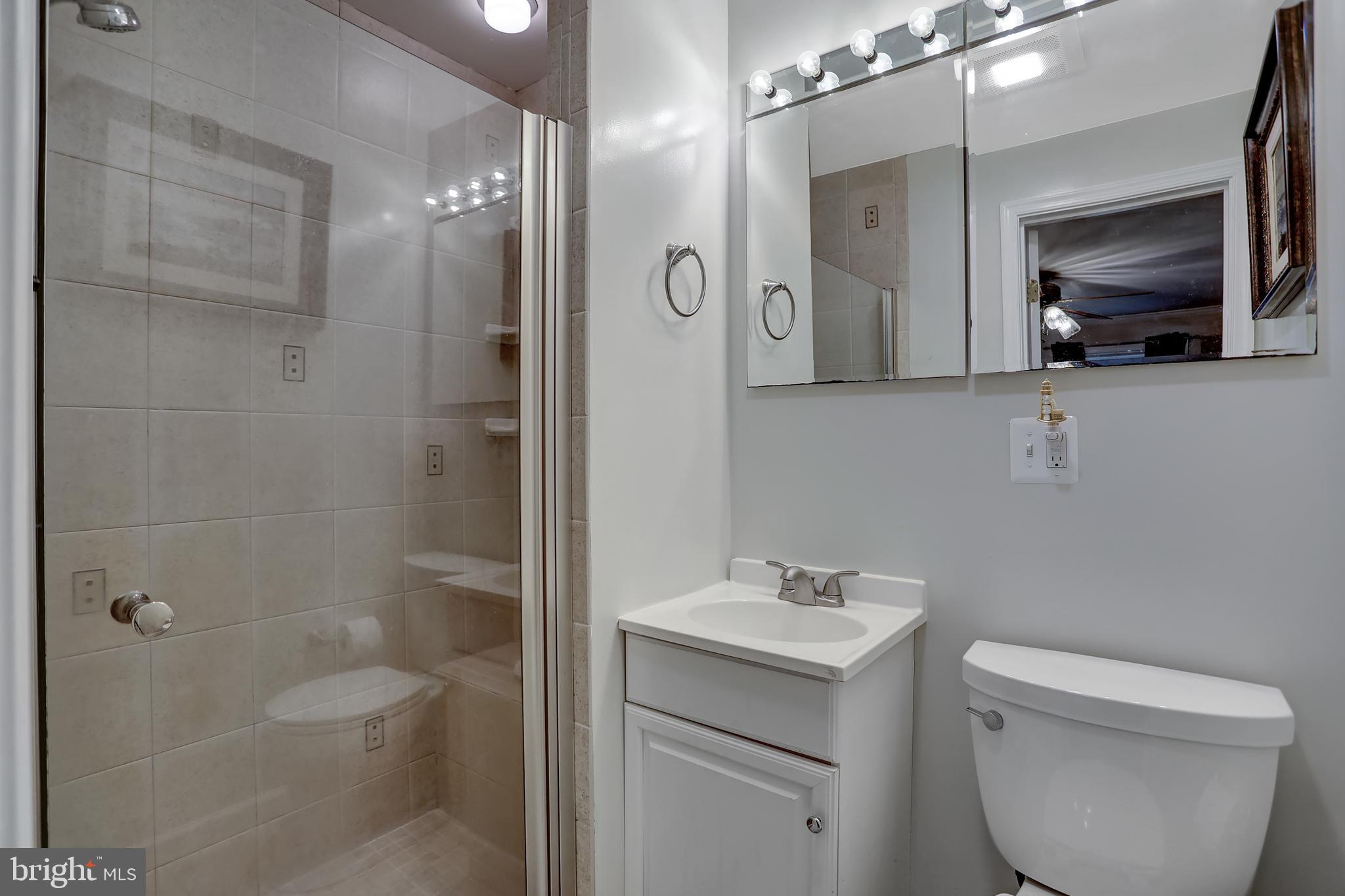 PARKTON - Residential Lease