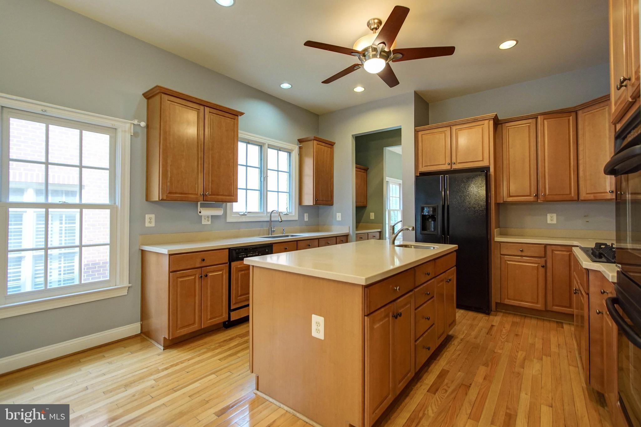 HUNTING RIDGE - Residential