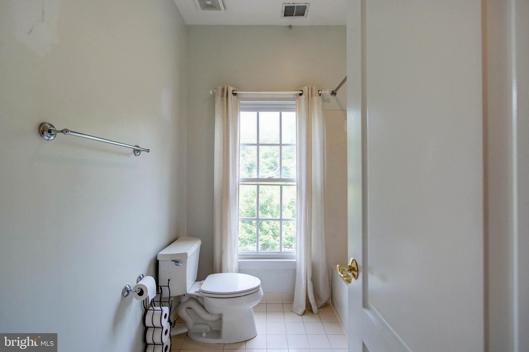 HUNTING RIDGE - Residential