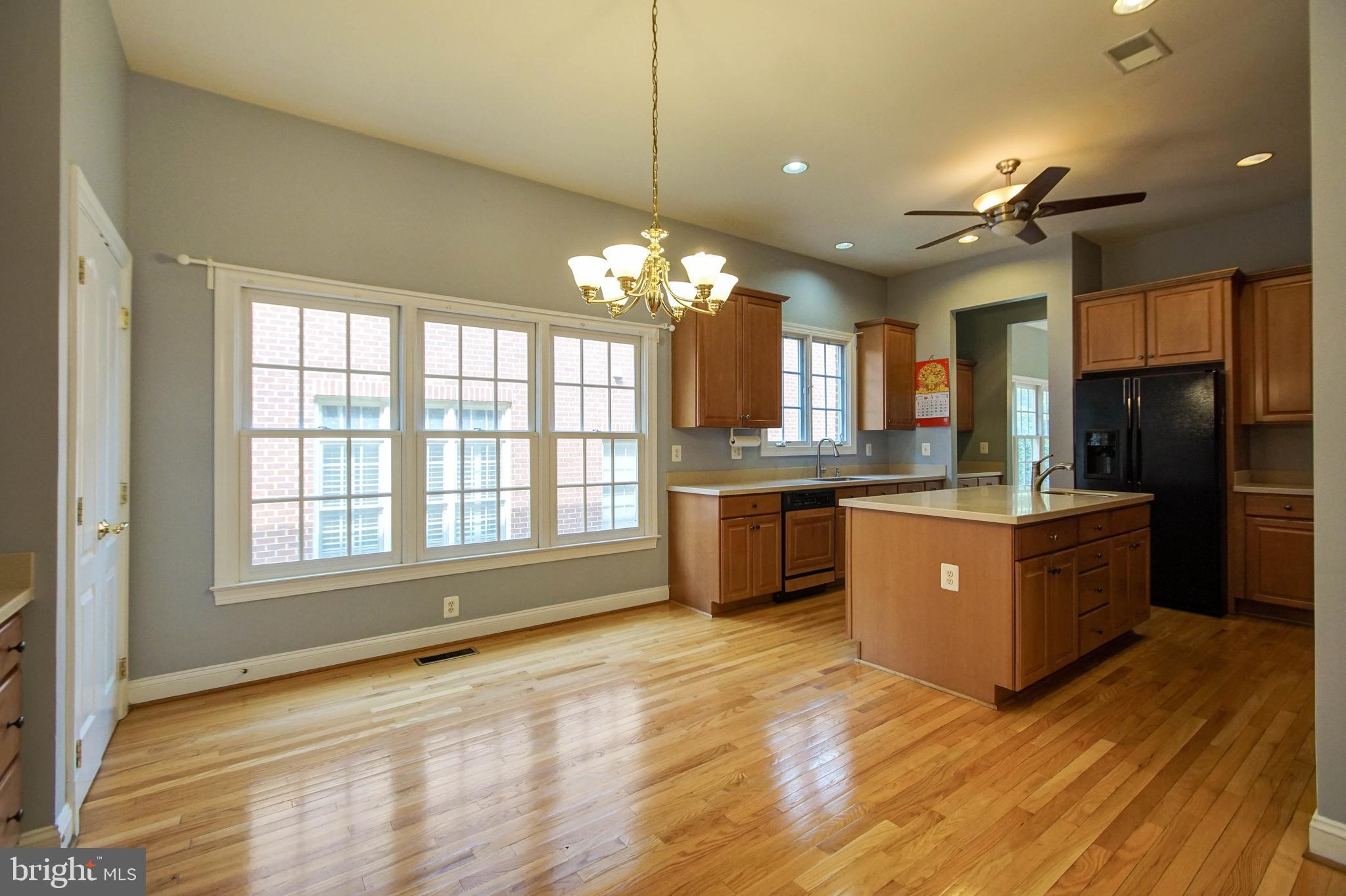 HUNTING RIDGE - Residential