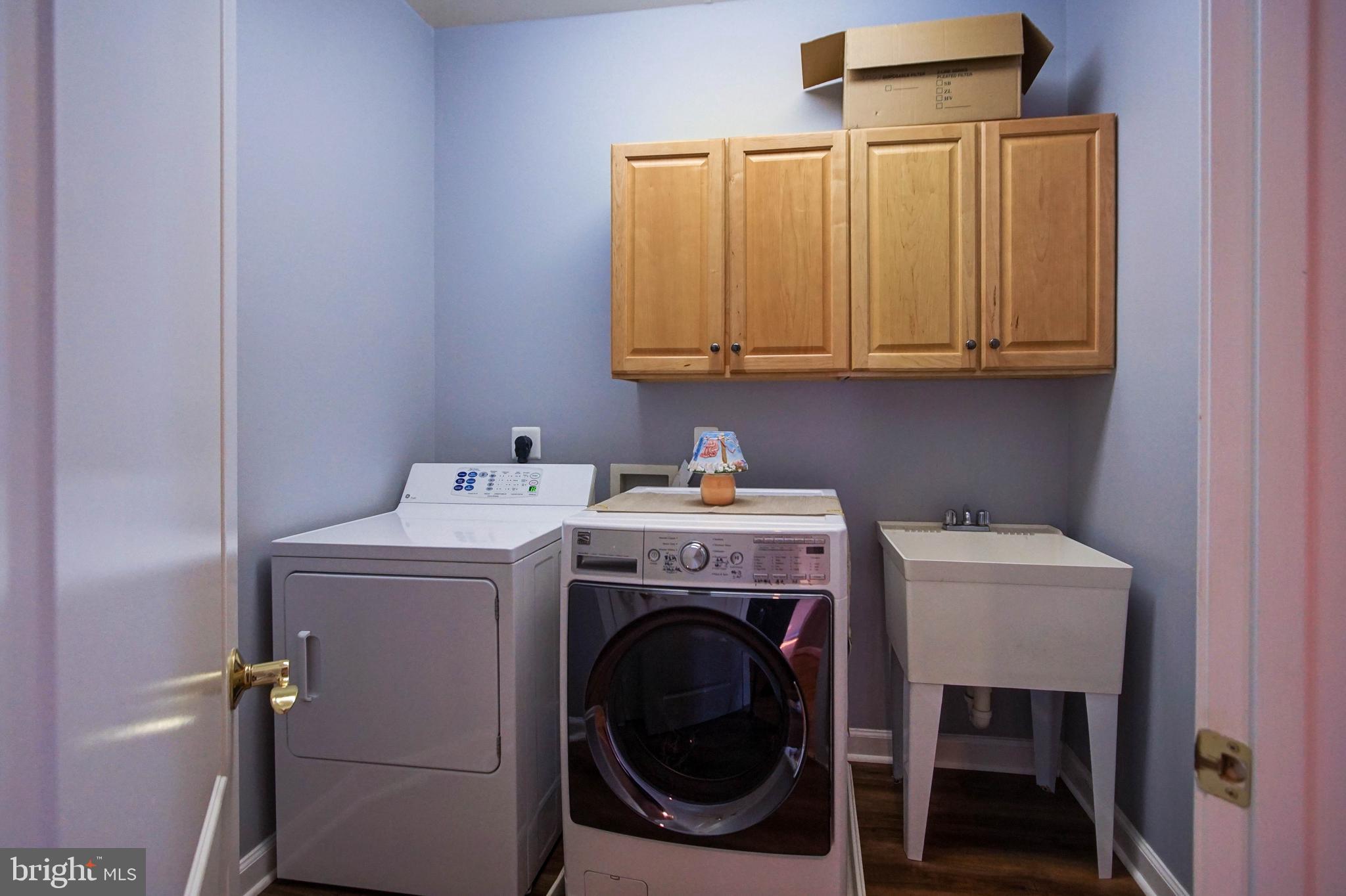 HUNTING RIDGE - Residential