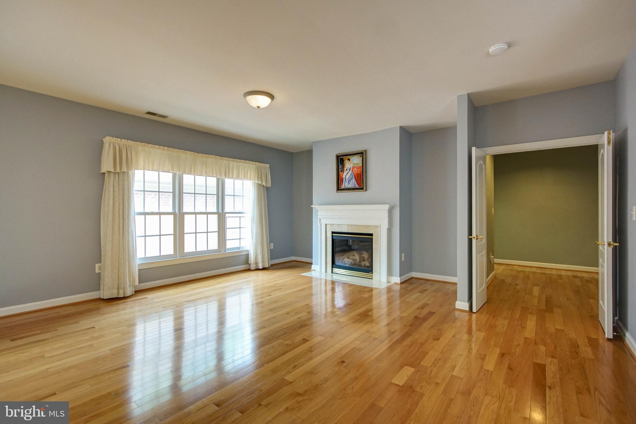 HUNTING RIDGE - Residential