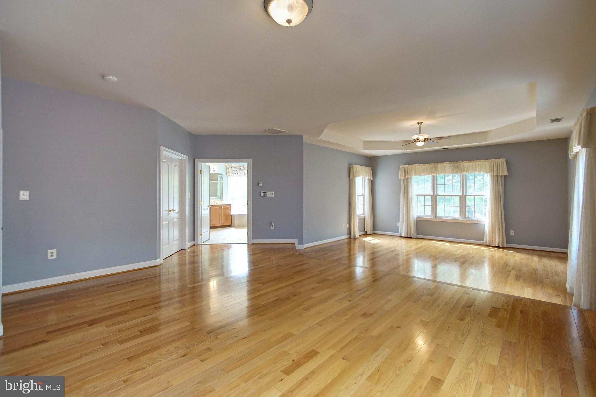 HUNTING RIDGE - Residential