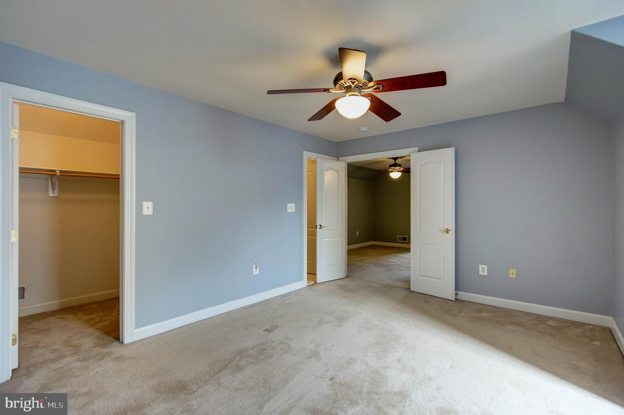 HUNTING RIDGE - Residential