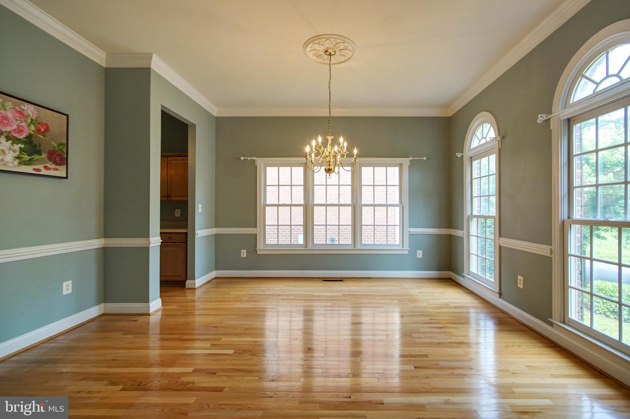 HUNTING RIDGE - Residential