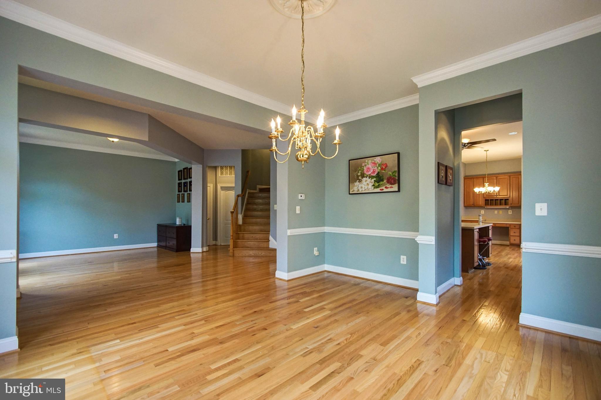 HUNTING RIDGE - Residential