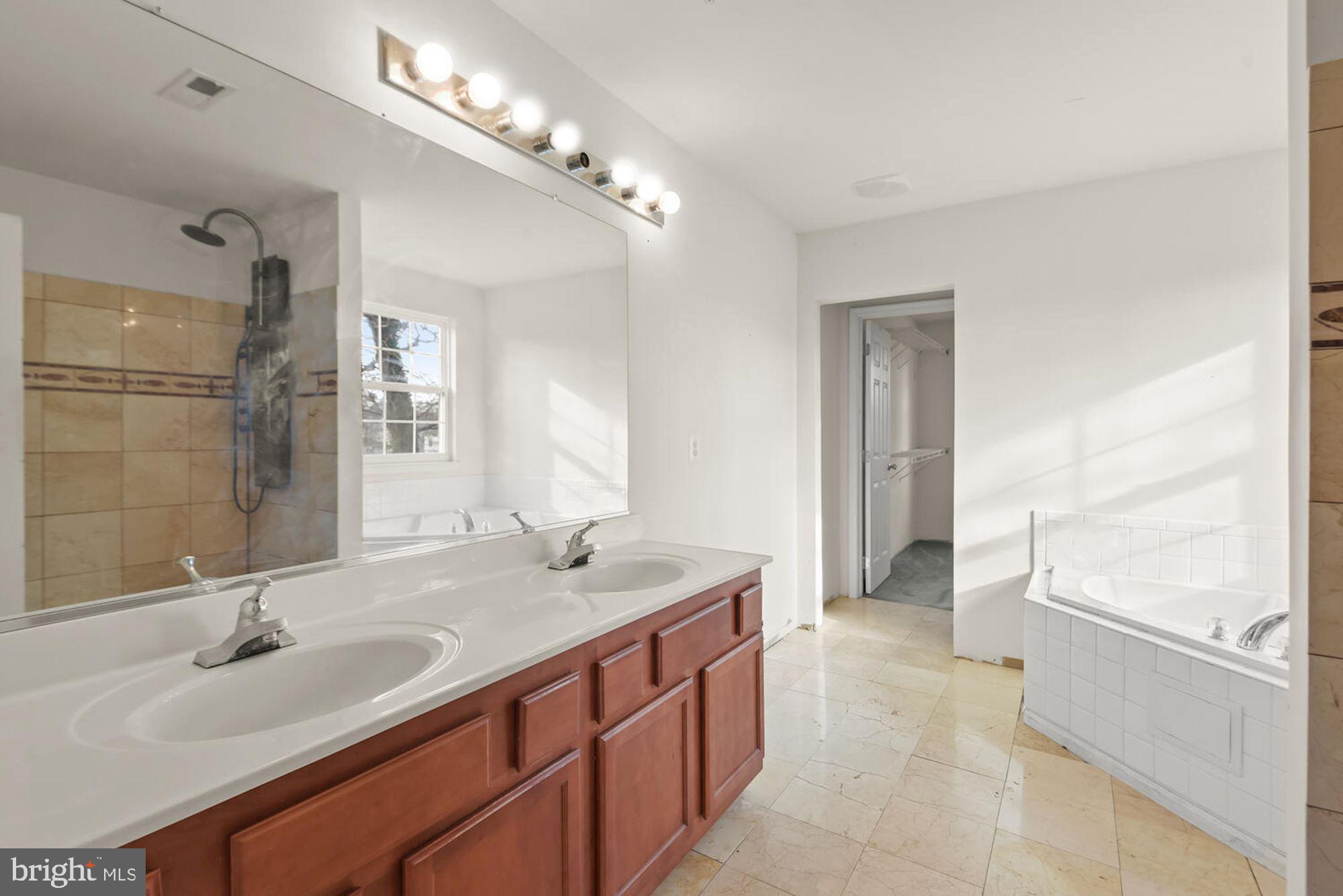 ACCO PARK - Residential