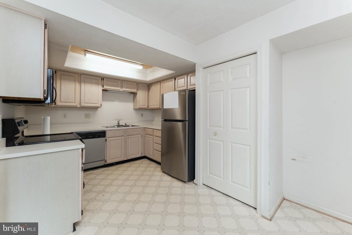 EAGLEHEAD SUMMERFIELD - Residential