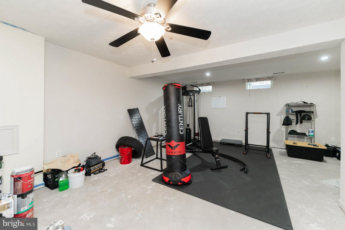 EAGLEHEAD SUMMERFIELD - Residential