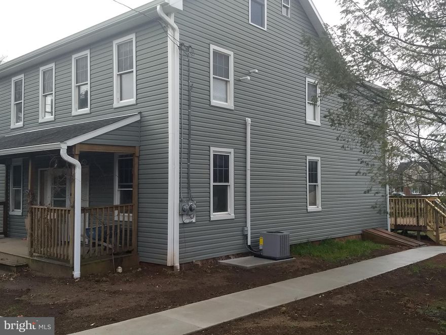 RENOVATED 2020 -  TWO BEDROOM APARTMENT NOW AVAILABLE OFFERS MUCH:  LOCATION - NEAR PSU COLLEGE MIDDLETOWN, EASY TRAVEL TO HARRISBURG - HERSHEY - LANCASTER.   APPROXIMATELY 800 SQ. FOOT "NEW" FINISHED LIVING.   NEW  WALL/WALL CARPET FLOORING IN LIVING ROOM AND BOTH BEDROOMS.  NEW VINYL FLOORING IN BATHROOM AND KITCHEN AND PANTRY.   SPACIOUS PANTRY (5.6 FT X 3.6 FT)  COMPLETE WITH SHELVING.  KITCHEN WITH ELECTRIC RANGE/OVEN, REFRIGERATOR AND BUILT-IN MICROWAVE FOR ALL THE CONVENIENCE NEEDED FOR THIS SPACIOUS EAT-IN KITCHEN.  LIVING ROOM HAS CEILING FAN/LIGHT FOR ADDED COMFORT.    REPLACEMENT WINDOWS INSTALLED FOR ADDED BEAUTY AND EFFICIENCY WITH GAS FORCED AIR HEATING SYSTEM.  ALSO GAS EFFICIENCY WITH GAS HOT WATER HEATER.   AND YES, THERE'S NEW CENTRAL AIR CONDITIONING FOR SUMMER COMFORT.    REAR ENTRANCE FROM REAR DECK OVERLOOKING BACKYARD.   REAR OF PROPERTY HAS ONE SPACE OFF-STREET PARKING FOR TENANT PLUS FRONT ON-STREET PUBLIC PARKING.      TO SCHEDULE PREVIEW,  CALL.  TENANT PAYS ONLY GAS (for heat, hot water), TRASH AND ELECTRIC.   AS TRASH & ELECTRIC PROVIDED BY ROYALTON BOROUGH, ONLY TWO UTILITY BILLS FOR TENANT.  RENT INCLUDES WATER/SEWER PROVIDED BY OWNER.  Requires Application & Security Deposit; and absolutely NO PETS whatsoever!