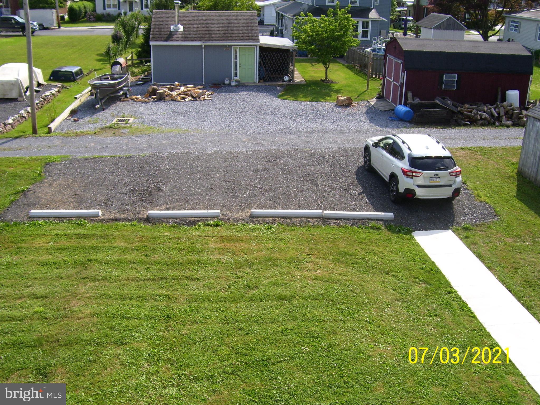 ROYALTON - Residential Lease