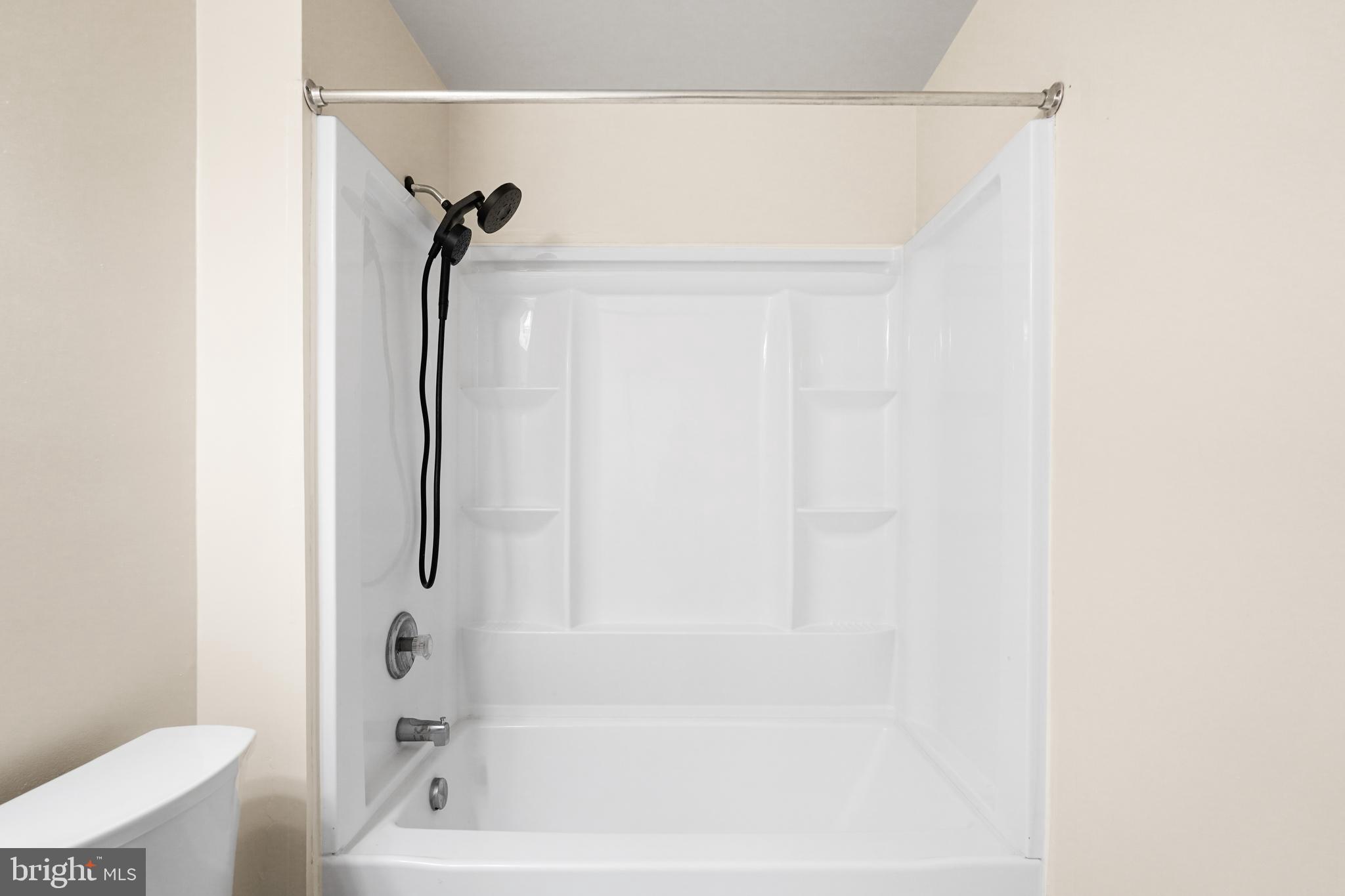 CONTEE CROSSING - Residential