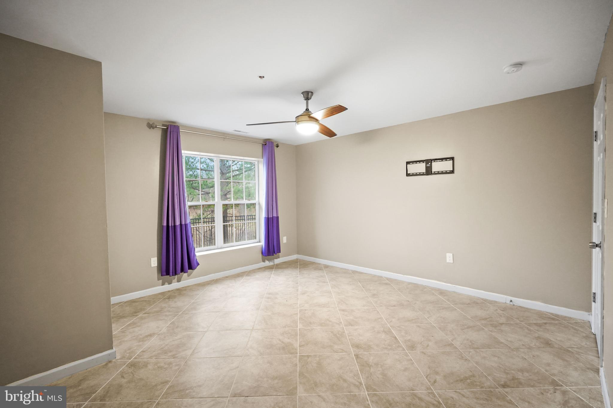 CONTEE CROSSING - Residential