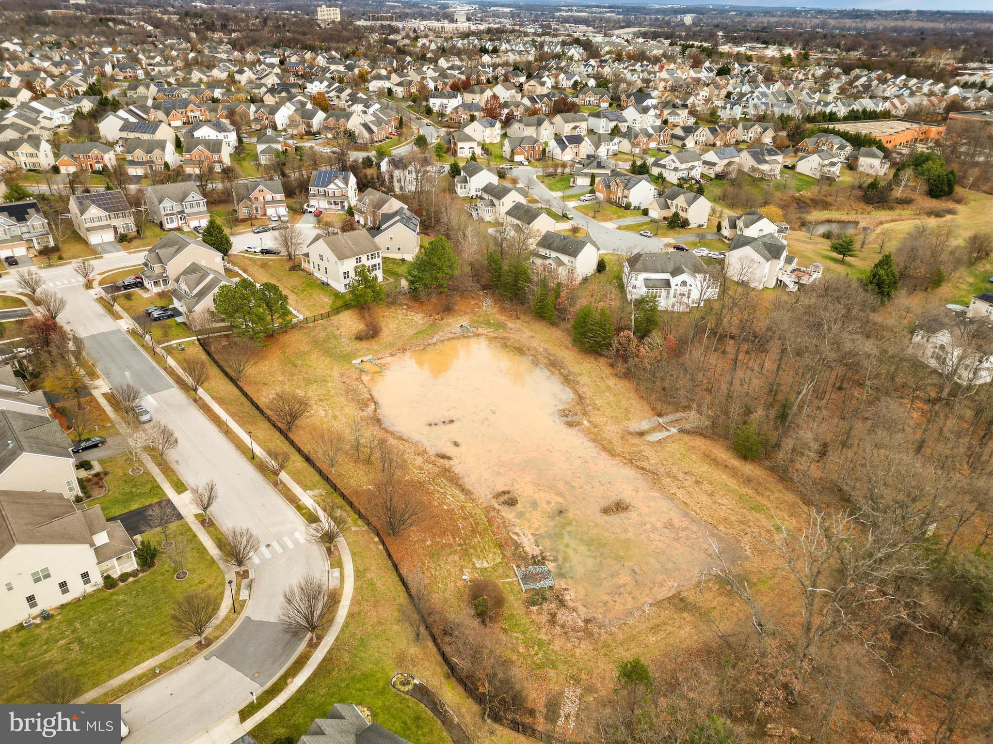 CONTEE CROSSING - Residential