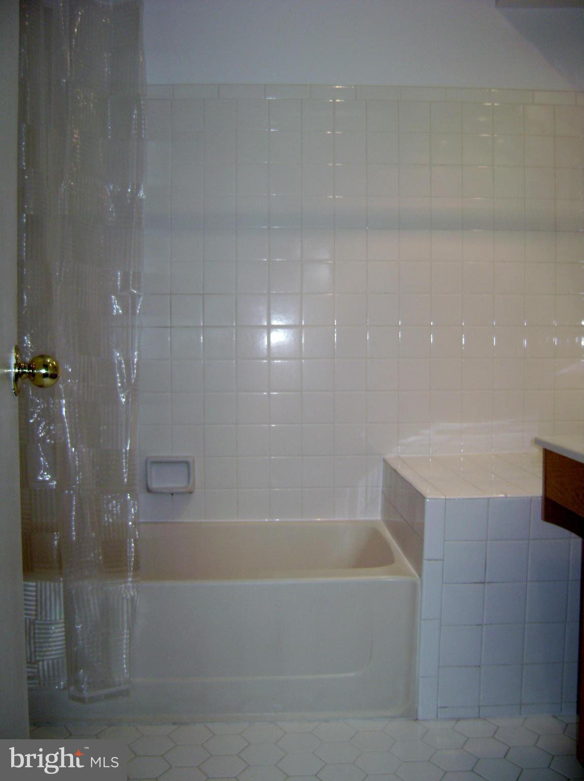 MARINERS POINT - Residential