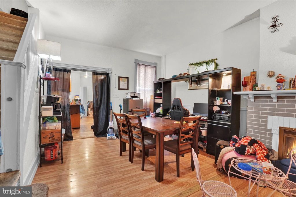 Photo of 403 W VINE ST, LANCASTER, PA 17603 (MLS # PALA2035130)