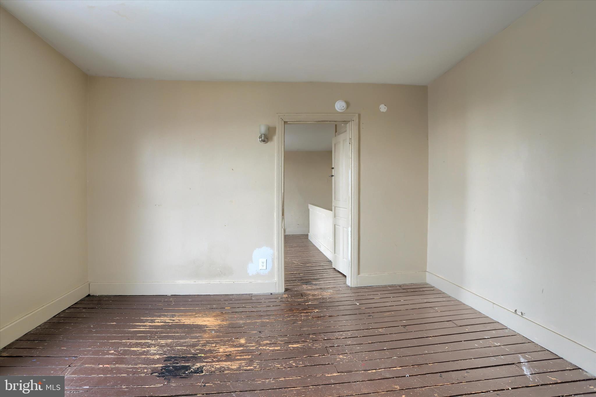 WEST END - Residential