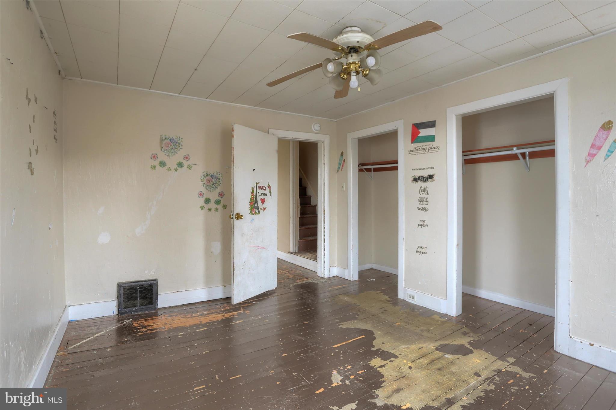 WEST END - Residential