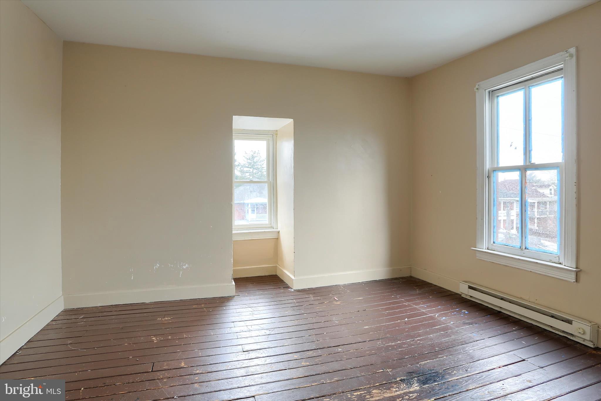 WEST END - Residential