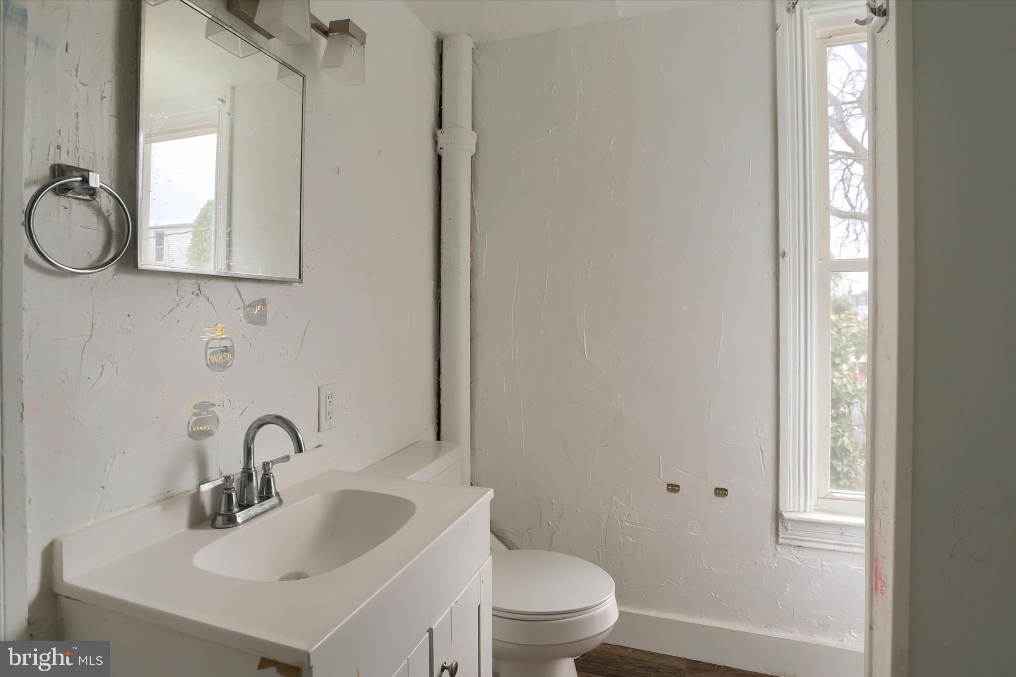 WEST END - Residential